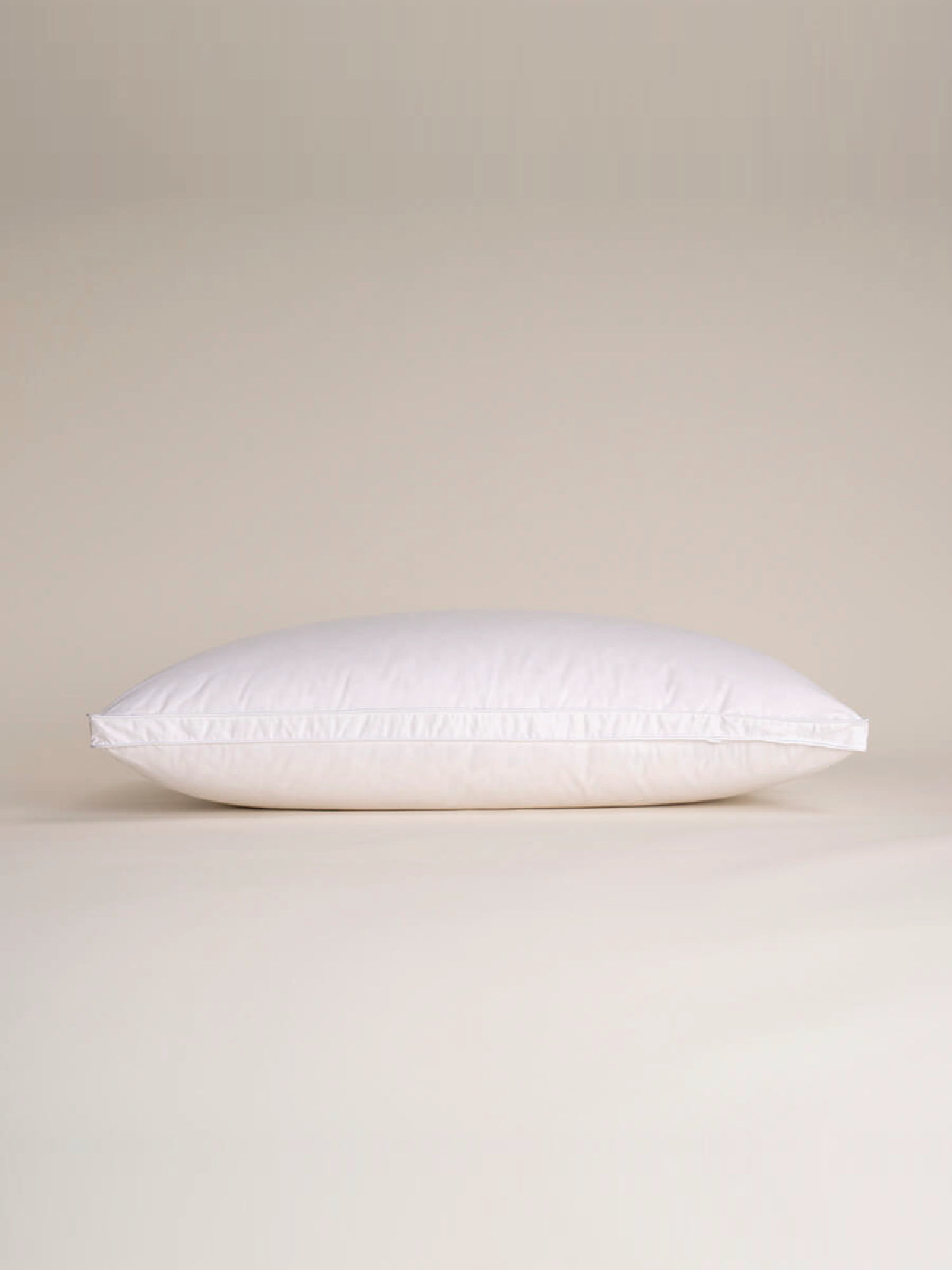 GOLD FIRM PILLOW 50*70+2,5